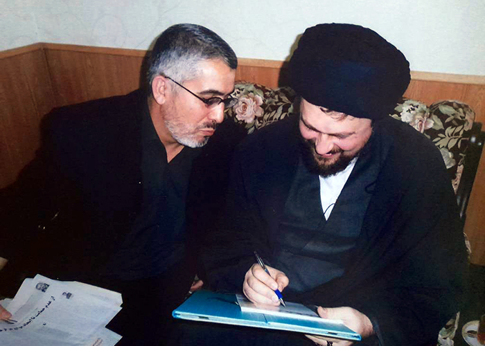 دیدار آیت الله سید حسن خمینی با استاد جانباز اکبر کشاورز شیرازی دیدار آیت الله سید حسن خمینی با استاد جانباز اکبر کشاورز شیرازی